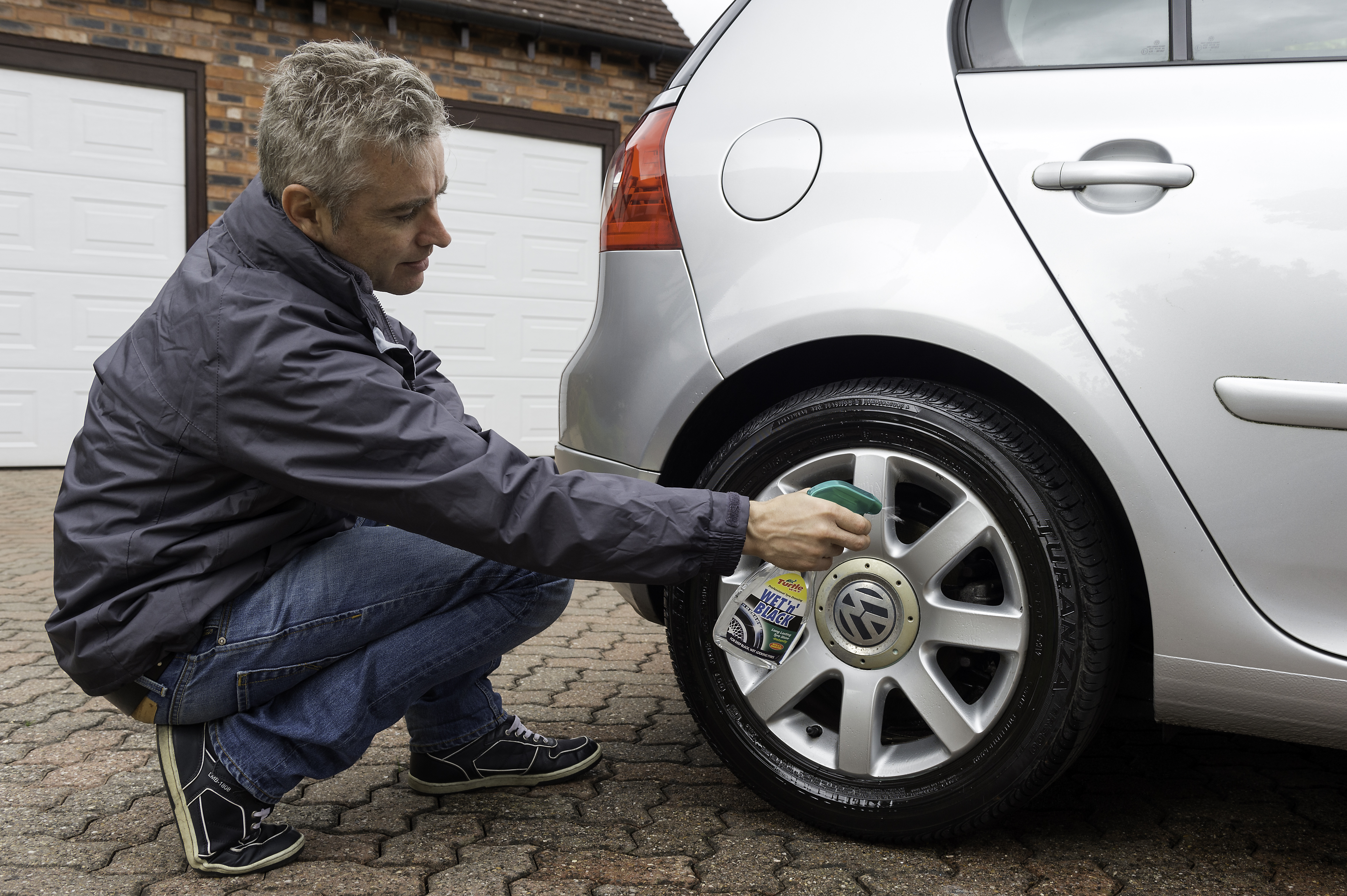 tyre dressing