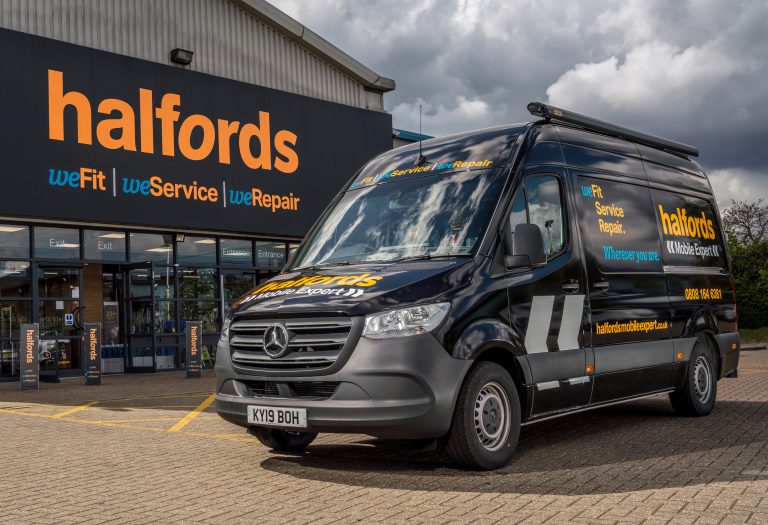 Why choose Halfords Autocentres? Halfords