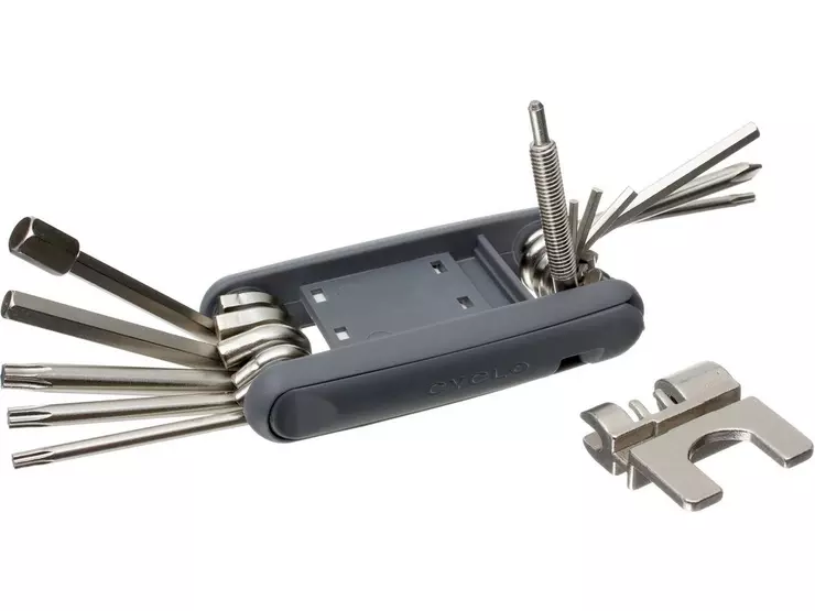 Essential commuting gear Halfords