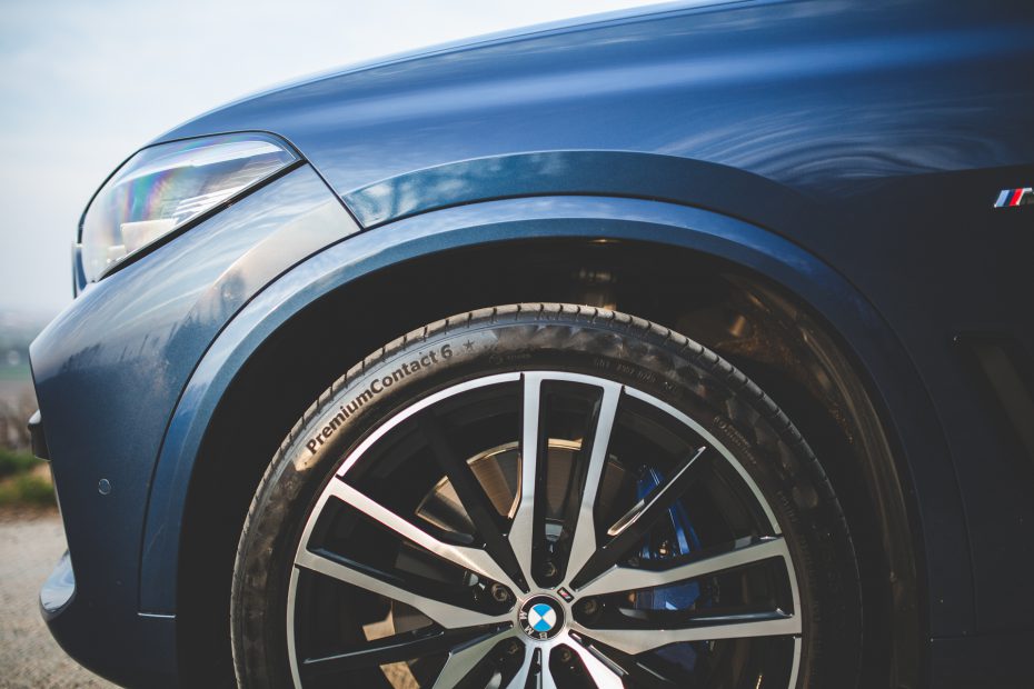 How to maintain, clean and replace your tyres Halfords