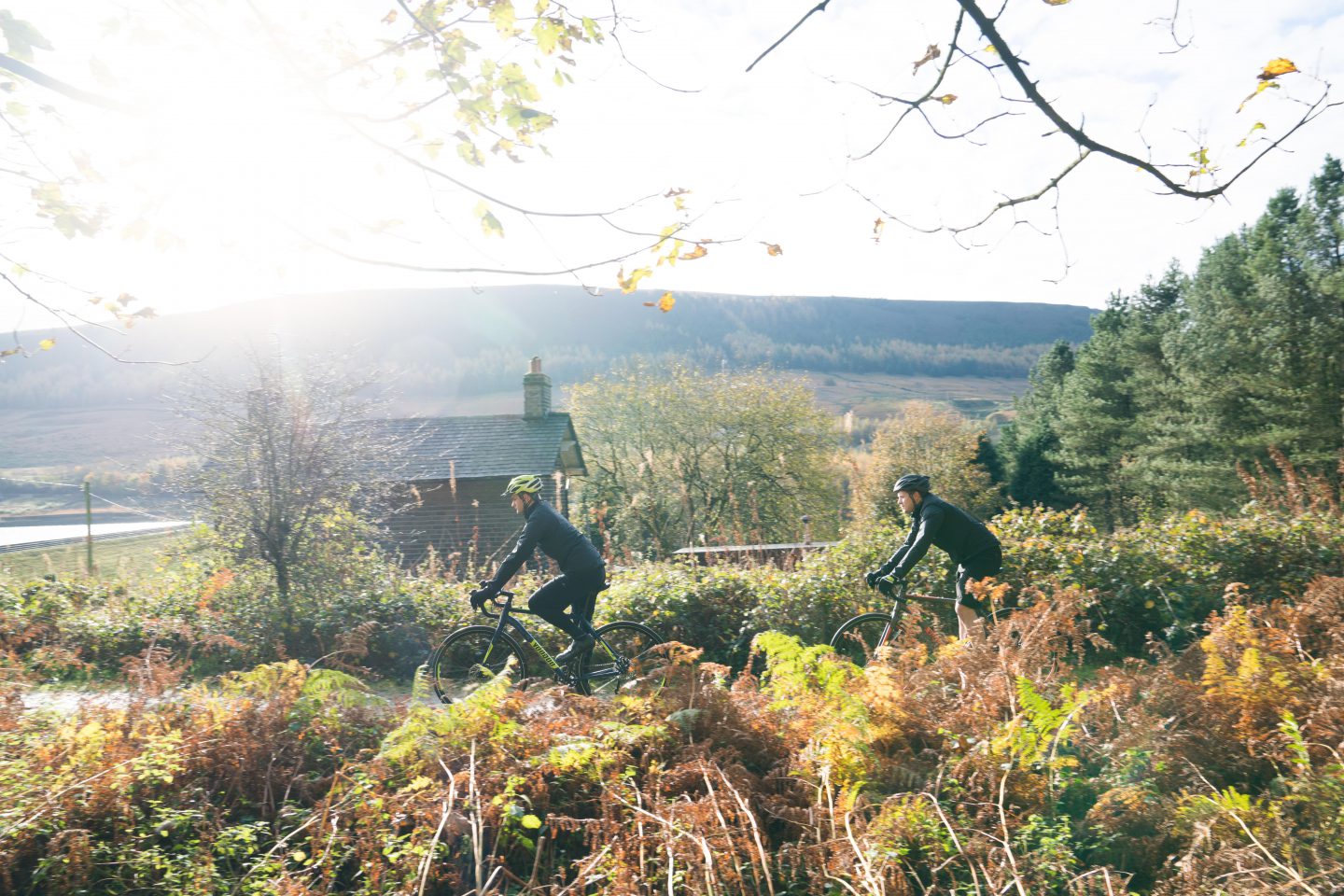 halfords gravel bikes