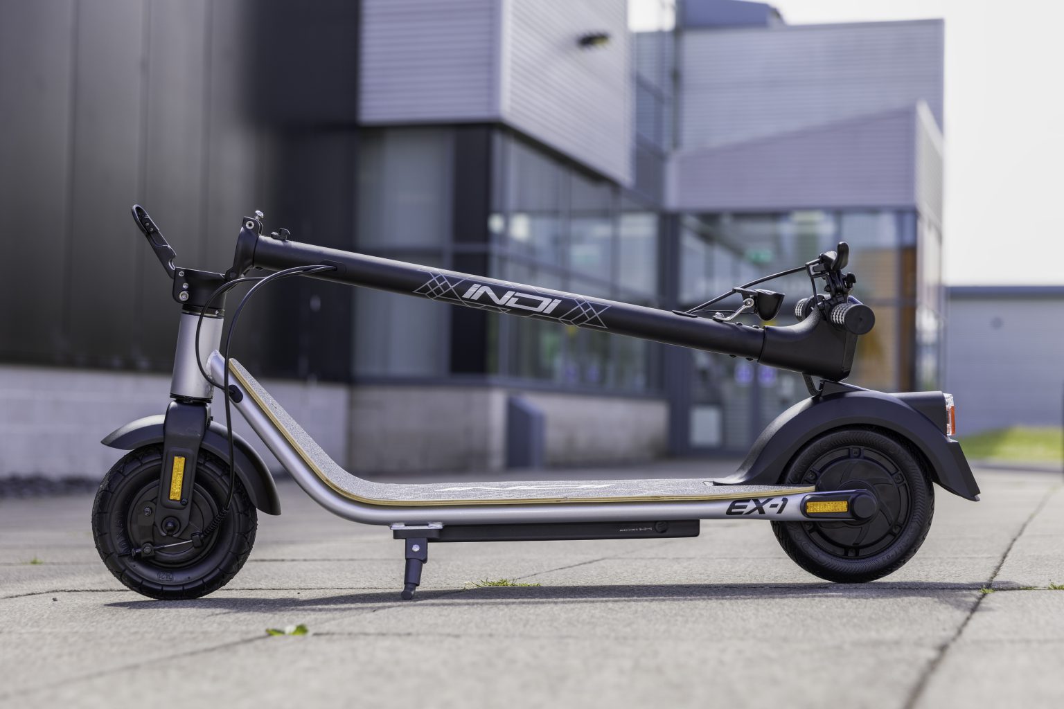 Introducing the Indi EX1 and EX2 electric scooters Halfords
