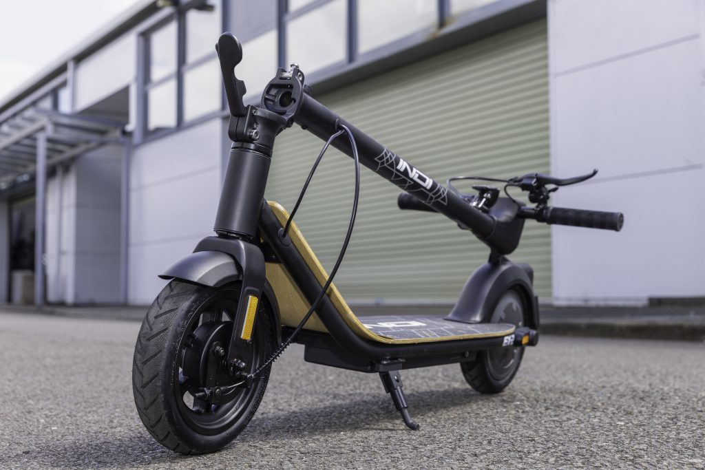 mi electric scooter halfords