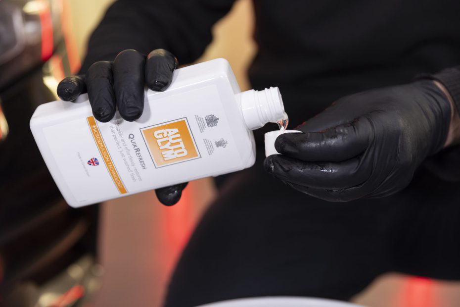 How to Wash a Car Without a Hose Halfords